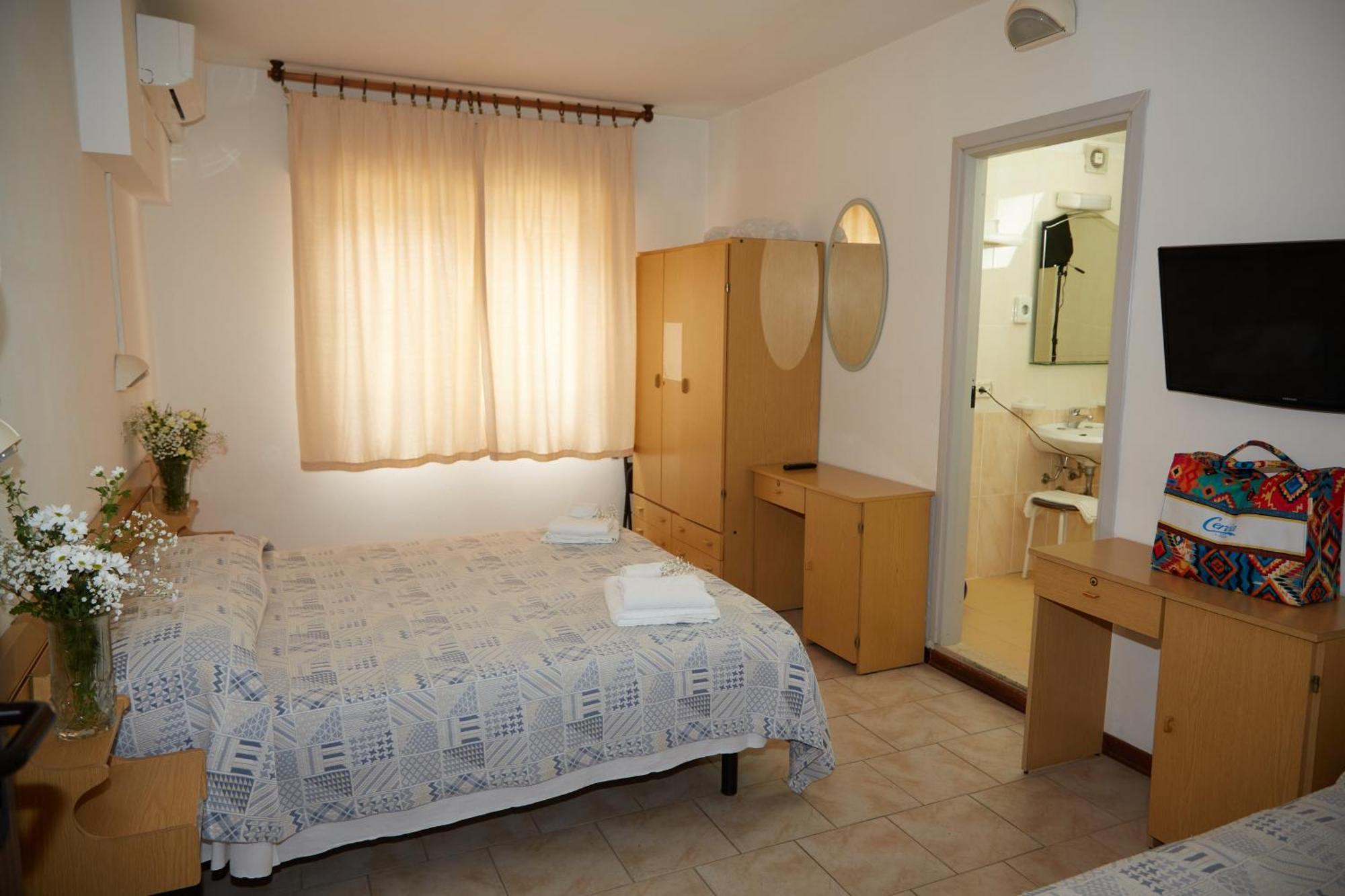 Italiacervia Free Breakfast Hotel